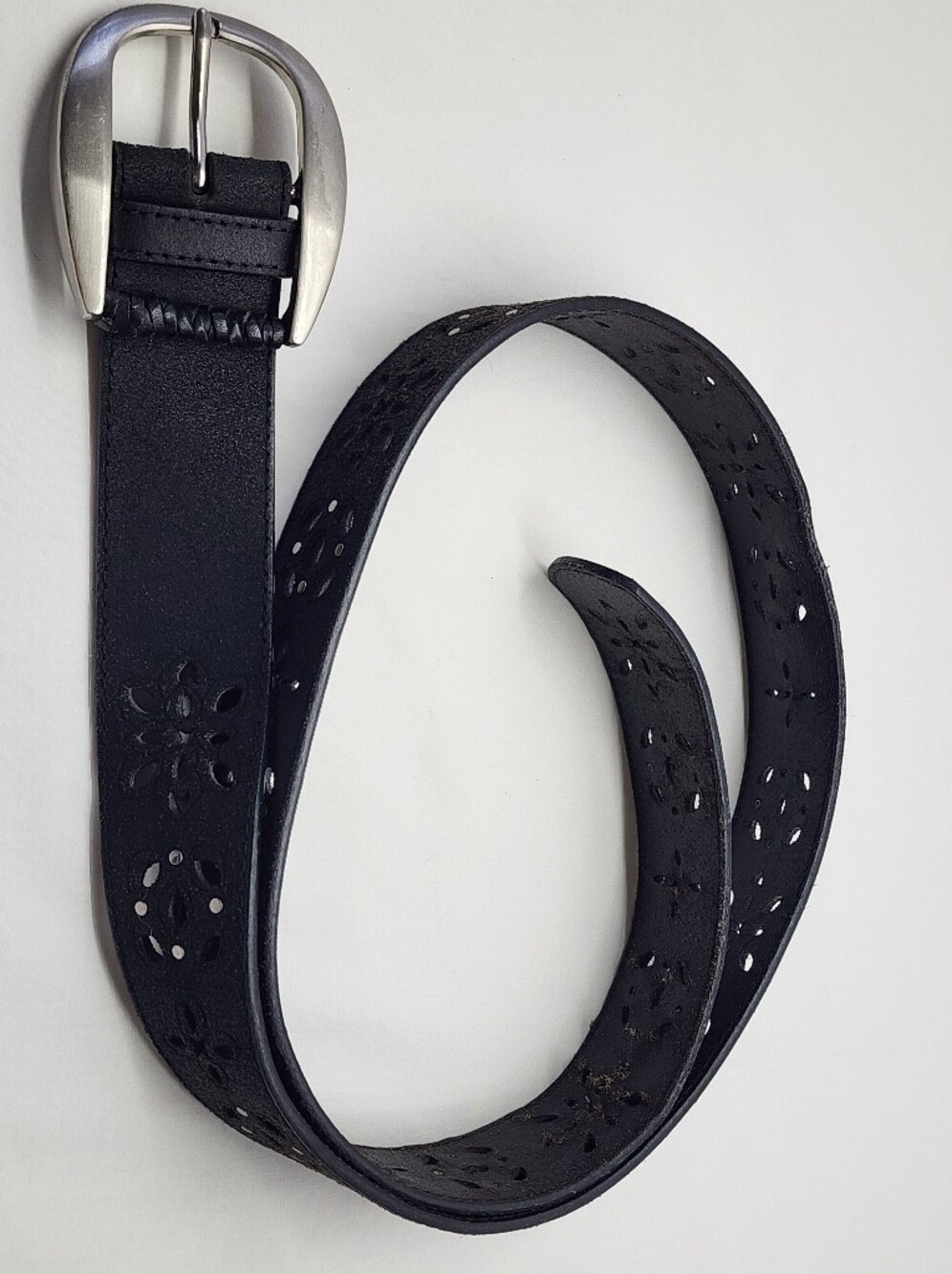 Vintage Delia*s Black Women's Leather Belt with Floral Cutouts